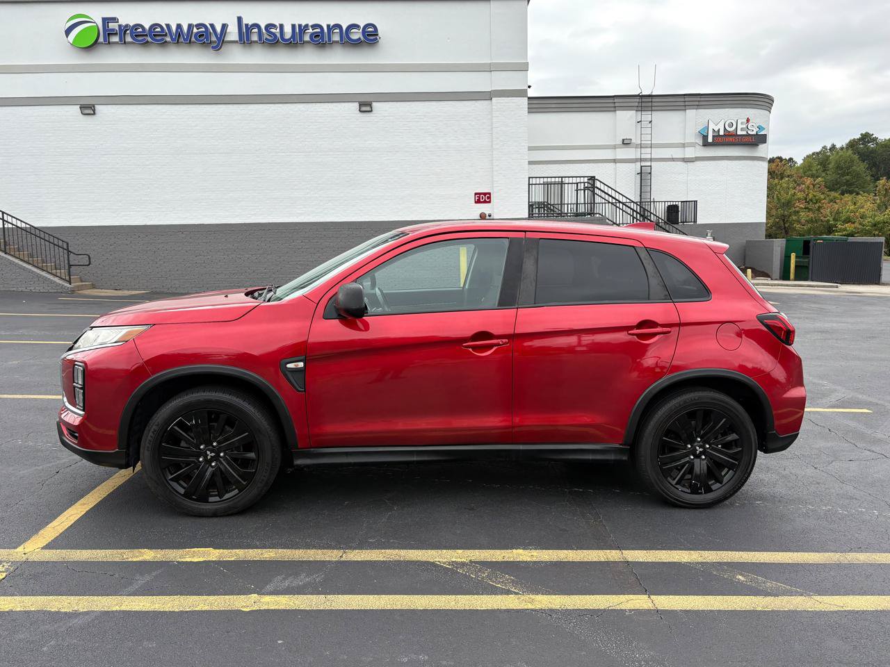 Used 2021 Mitsubishi Outlander Sport ES AWD/4WD image 8