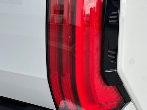 New 2026 Toyota Tundra Limited image 32