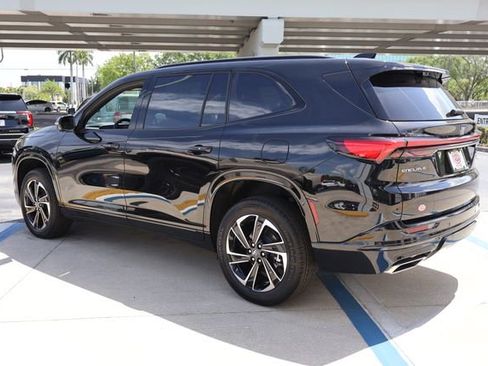 New 2026 Buick Enclave Sport Touring w/ Power Package FWD image 5