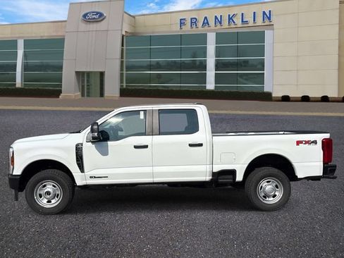 New 2026 Ford F350 XL w/ FX4 Off-Road Package AWD/4WD image 4