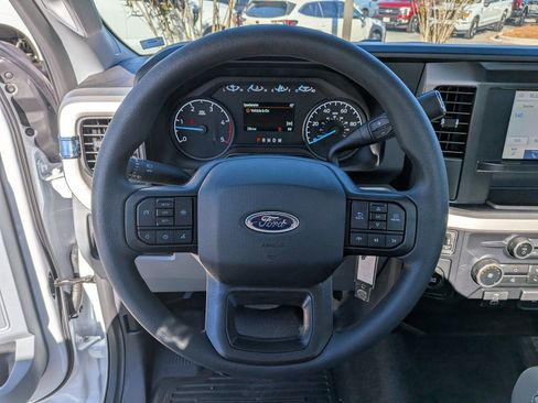 New 2025 Ford F450 XL w/ XL Chrome Package RWD image 17