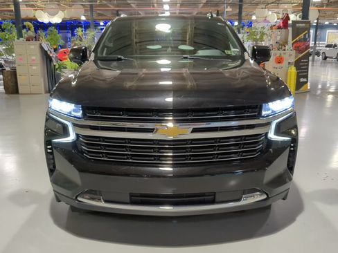 Used 2021 Chevrolet Tahoe LT AWD/4WD image 2