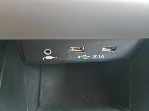 Certified 2021 Subaru Outback Premium image 17