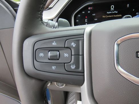 Used 2026 GMC Sierra 1500 Denali AWD/4WD image 26