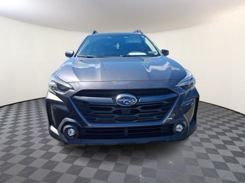 Used 2024 Subaru Outback AWD/4WD image 2