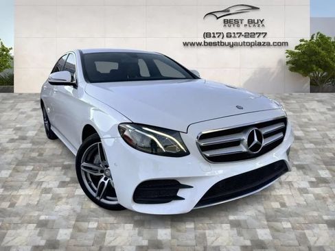 Used 2017 Mercedes-Benz E 300 image 1