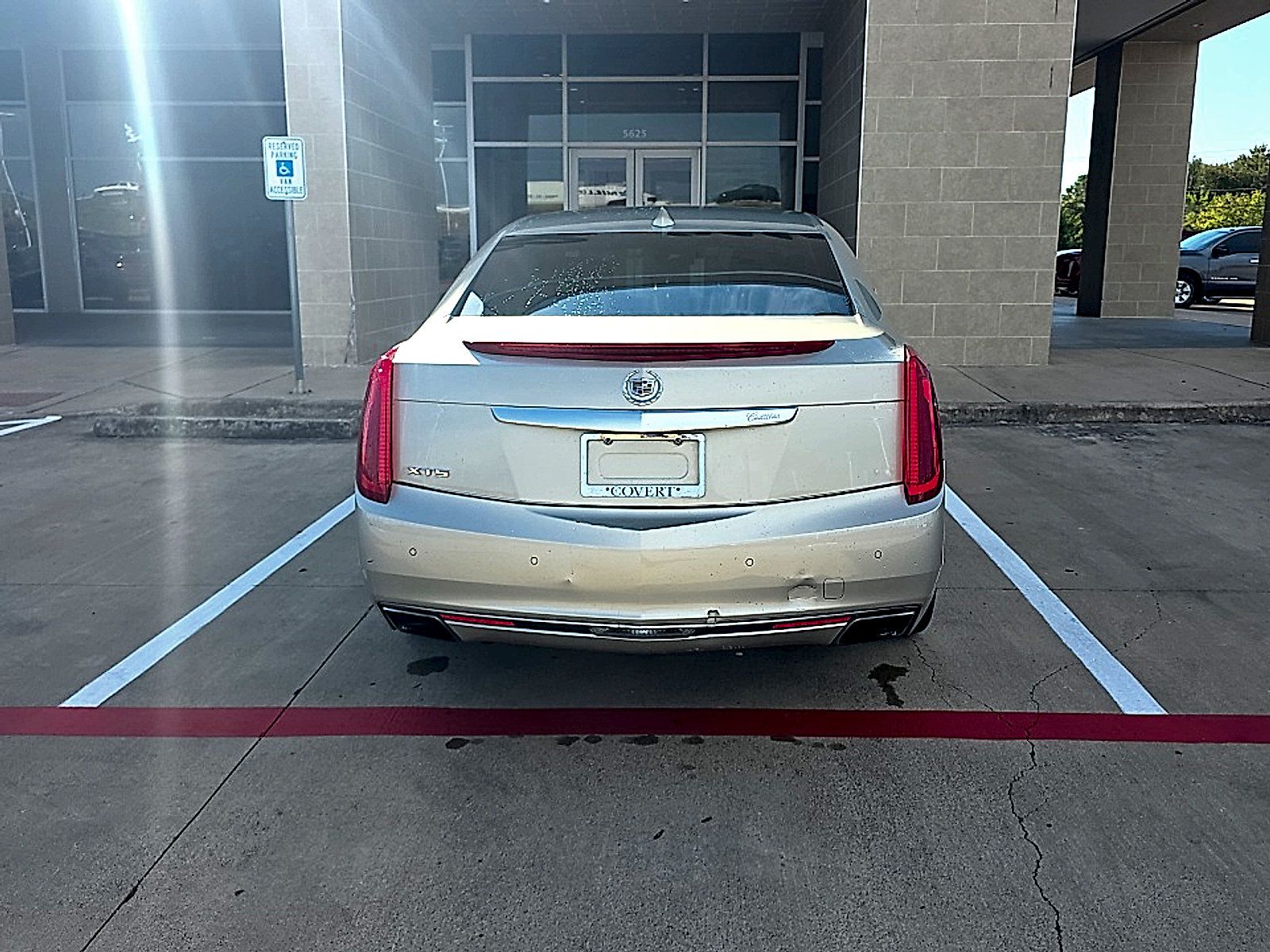 Used 2015 Cadillac XTS Luxury w/ Driver Awareness Package FWD image 13
