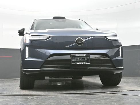 New 2025 Volvo EX90 Plus w/ Protection Package Premier image 37