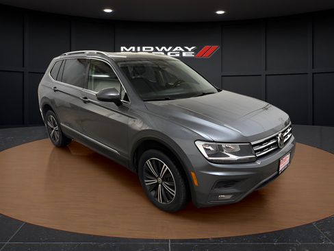 Used 2019 Volkswagen Tiguan SEL AWD/4WD image 1