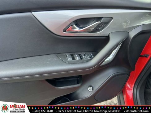 Used 2020 Chevrolet Blazer LT image 14