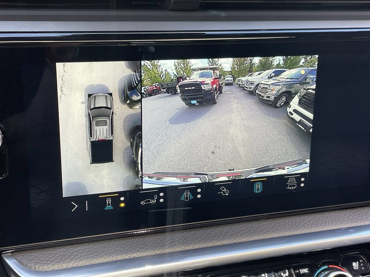 Used 2023 GMC Sierra 1500 Denali w/ Denali Reserve Package AWD/4WD image 33