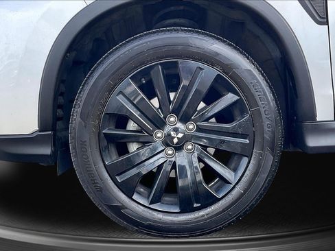Used 2022 Mitsubishi Outlander Sport SE AWD/4WD image 9