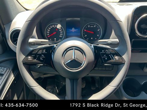 Used 2026 Mercedes-Benz Sprinter 2500 image 9