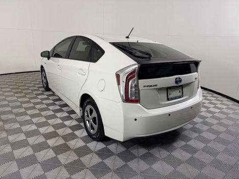 Used 2015 Toyota Prius Two FWD image 8