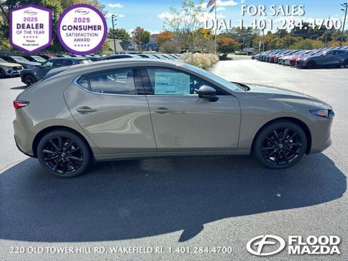New 2025 MAZDA MAZDA3 Carbon w/ Appearance Package image 10