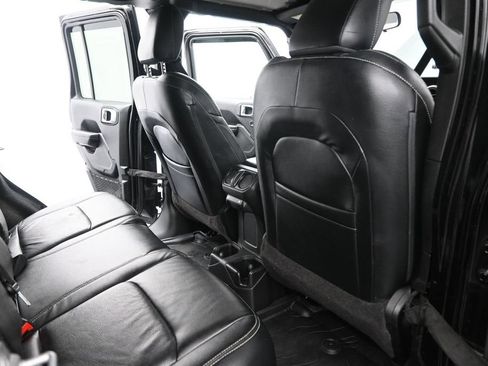 Used 2018 Jeep Wrangler Unlimited Sport S AWD/4WD image 18