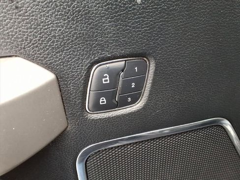 Used 2015 Ford F150 Lariat w/ Equipment Group 502A Luxury image 20