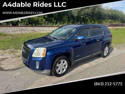 Used 2010 GMC Terrain SLE FWD image 1