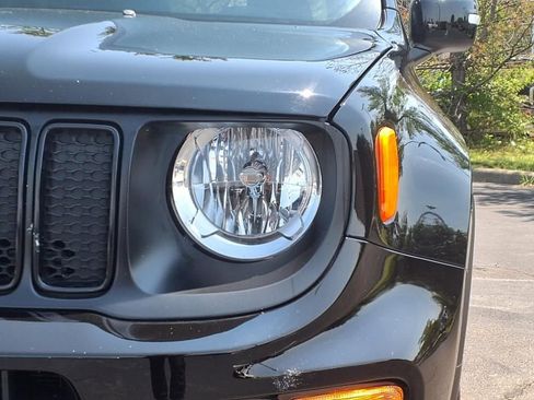 Certified 2023 Jeep Renegade Altitude image 22