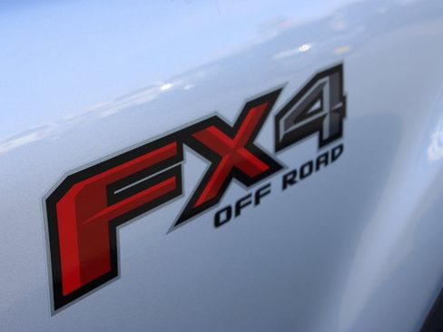 Used 2019 Ford Ranger XLT w/ Equipment Group 302A Luxury image 26