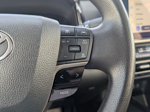 Used 2025 Toyota Camry LE FWD image 24