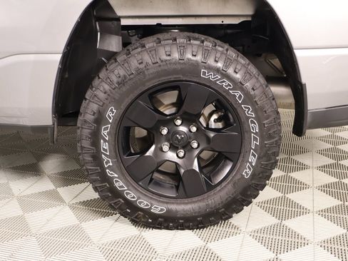 Used 2025 RAM 1500 Classic Warlock AWD/4WD image 17