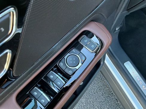 New 2026 Lincoln Aviator Reserve image 11