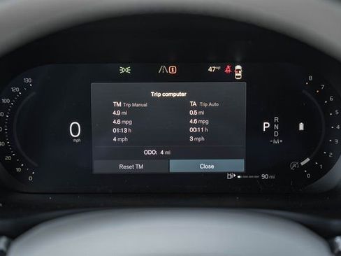 New 2026 Volvo V60 B5 Cross Country Plus w/ Protection Package Premier image 41