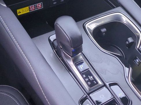 Used 2025 Lexus RX 350 w/ Convenience Package image 27