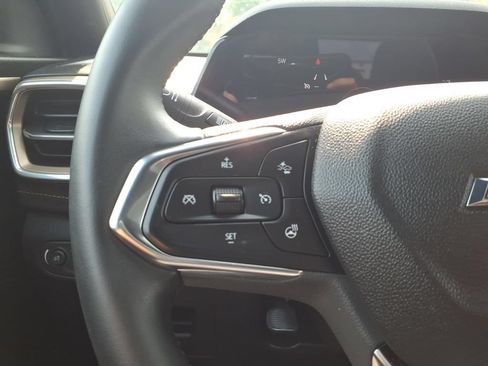 Used 2024 Chevrolet TrailBlazer ACTIV w/ Convenience Package AWD/4WD image 14