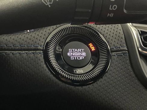 New 2025 Jeep Compass Latitude w/ Sun & Sound Group image 42