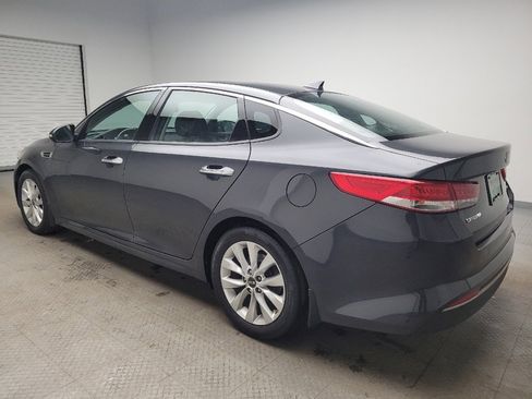 Used 2018 Kia Optima EX image 3