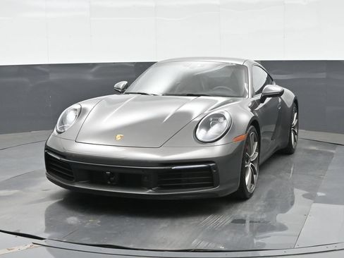 Used 2024 Porsche 911 Carrera S RWD image 12