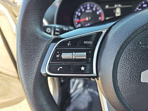 Used 2023 Kia Forte LXS image 16