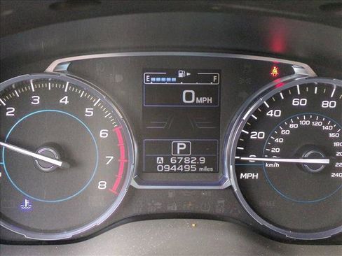 Used 2018 Subaru Forester 2.5i Touring w/ Popular Package #2 image 9