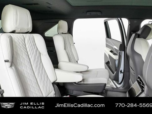 New 2026 Cadillac Escalade IQ Luxury 1 AWD/4WD image 23