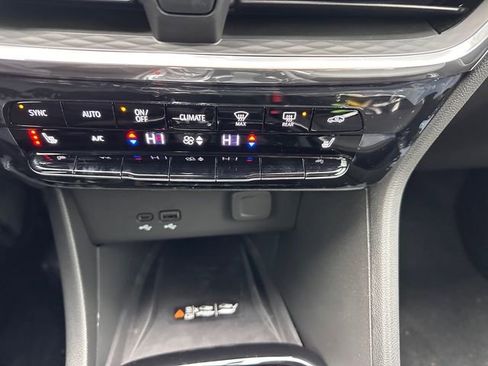 New 2026 Buick Encore GX Avenir w/ Avenir Technology Package image 32