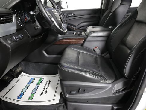 Used 2019 GMC Yukon SLT AWD/4WD image 13