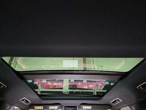 New 2025 Land Rover Range Rover Sport Dynamic SE image 27