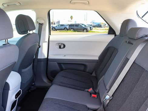 New 2026 Hyundai Ioniq 5 SE image 20