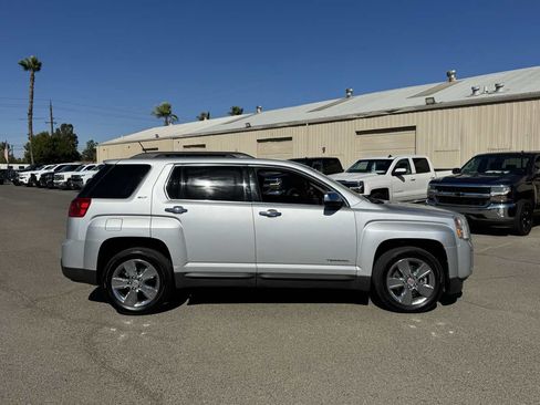 Used 2014 GMC Terrain SLT w/ Chrome Appearance Package FWD image 10