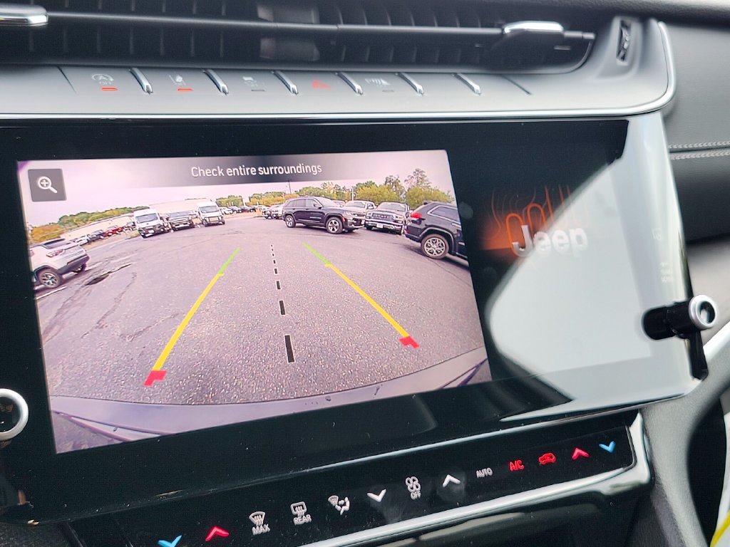 New 2026 Jeep Grand Cherokee Altitude AWD/4WD image 22