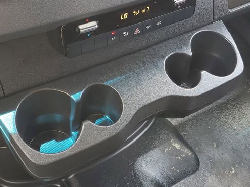 Used 2023 Mercedes-Benz Sprinter 144 Cargo image 28