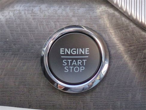 Used 2026 Ford Explorer Platinum w/ LUX Leather Package image 29