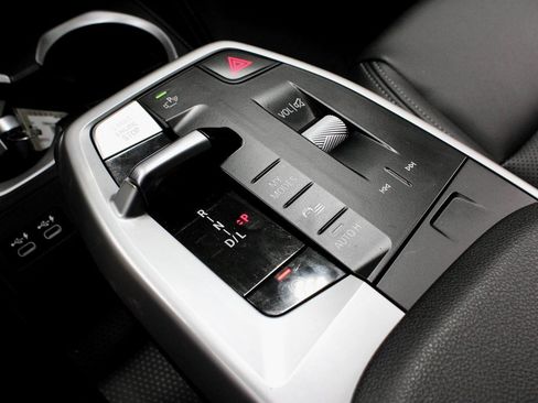 Used 2023 BMW X1 xDrive28i image 33