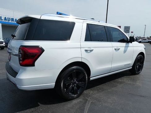 Certified 2023 Ford Expedition Platinum AWD/4WD image 6