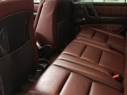 Used 2018 Mercedes-Benz G 550 G 550 image 27