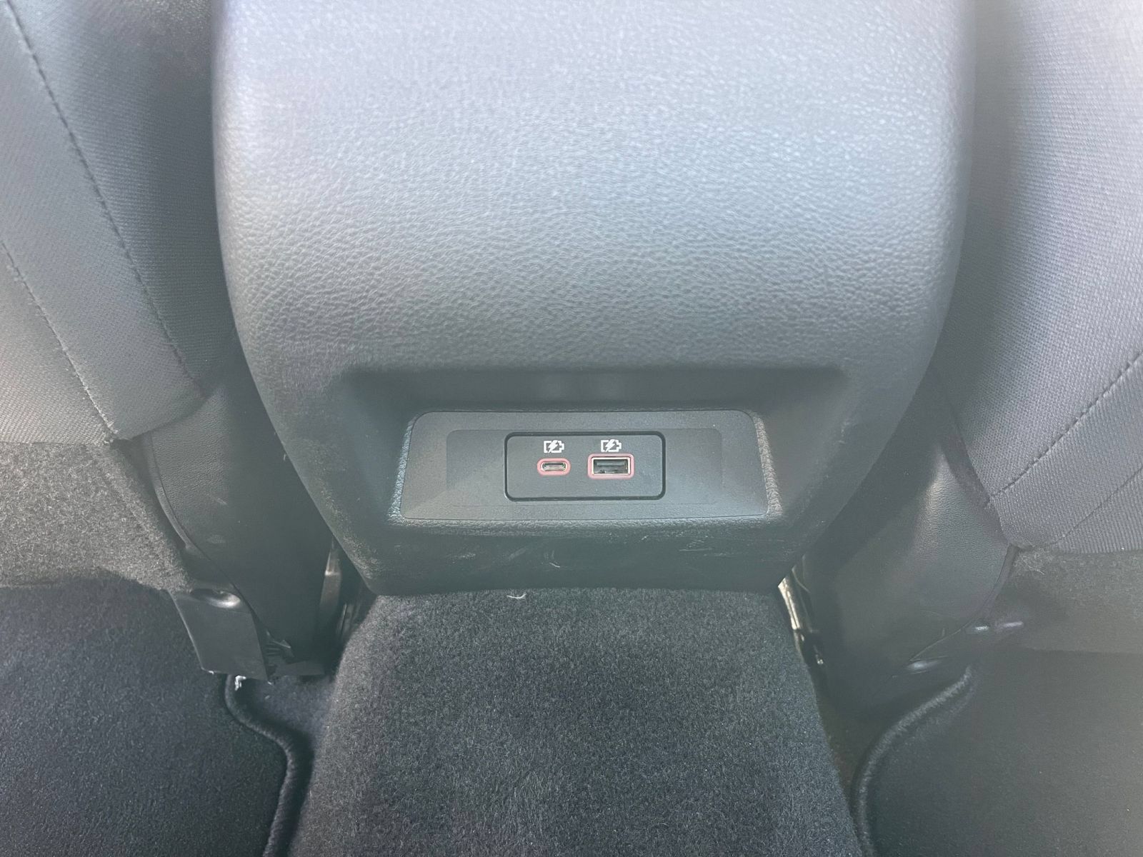 Used 2025 Nissan Altima 2.5 SV FWD image 22