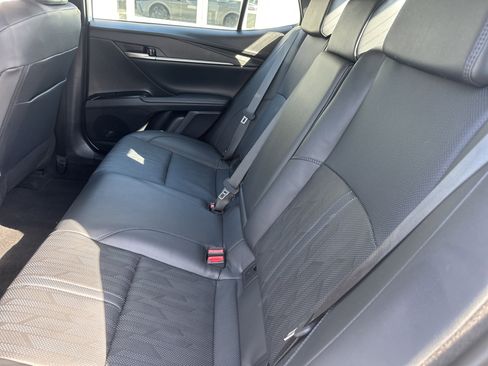 Used 2025 Toyota Camry XSE image 12