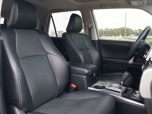 Used 2022 Toyota 4Runner Limited image 24